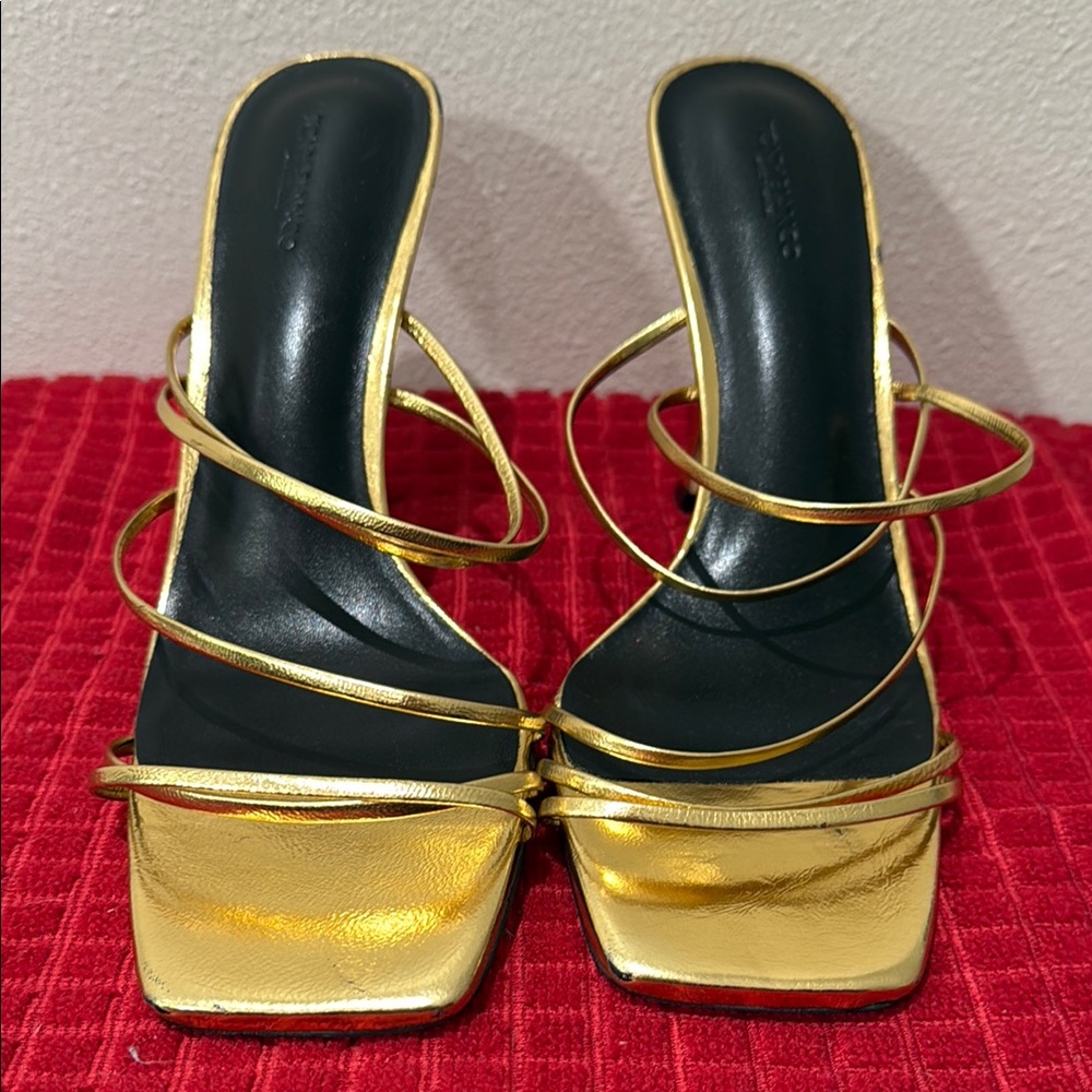 Tony Bianco foxie mule in gold foil size 8.5. Used